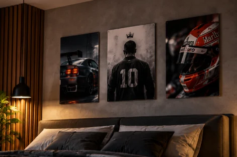 Quarto com quadros metálicos personalizados